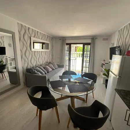 Sunset Ocean Terrace Apartment *